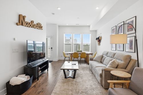 4-500 Creative Way, Madison, TN, 37115 | Card Image