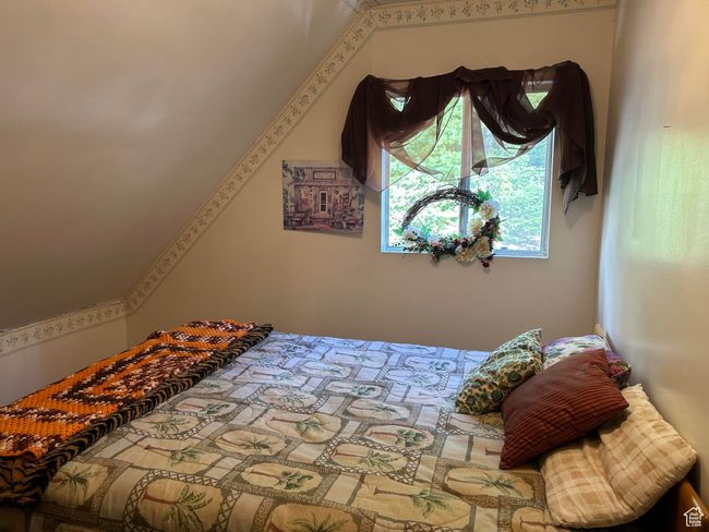 View of bedroom | Image 25