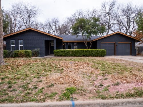 4008 Nw Meadowbrook Dr, Lawton, OK, 73505-4954 | Card Image