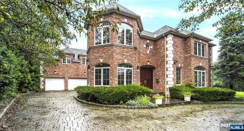 1 Euclid Rd, Fort Lee, NJ, 07024-6406 | Card Image