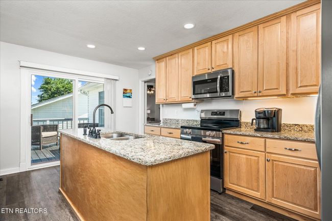 1036 Circle Dr, House other with 3 bedrooms, 2 bathrooms and null parking in Jamestown TN | Image 16