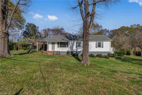 236 Jackson St, Eden, NC, 27288-3312 | Card Image