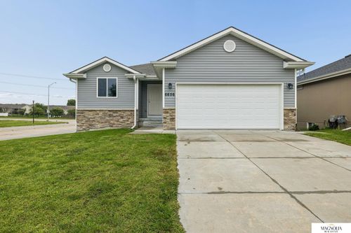 6656 N 13th Street, Lincoln, NE, 68521 | Card Image