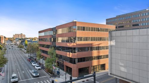 330-340-300 E Main St, Lexington, KY, 40507-1543 | Card Image