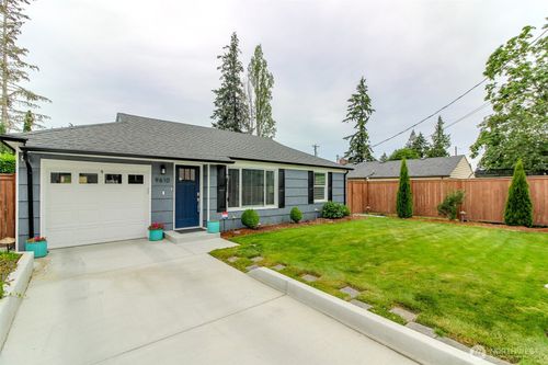 9610 Oak Ln Sw, Lakewood, WA, 98499-1543 | Card Image