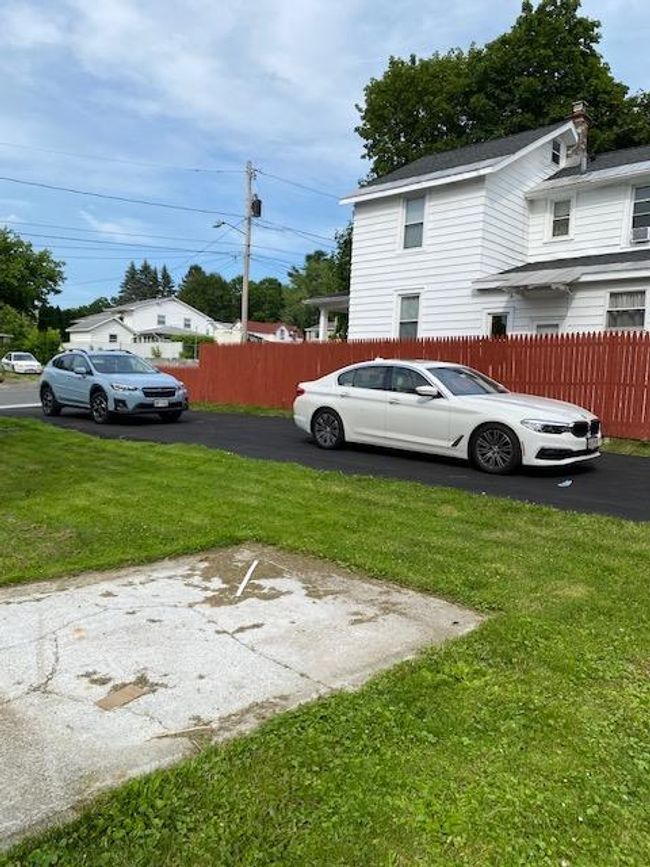 910 Gerling St, House other with 3 bedrooms, 2 bathrooms and null parking in Schenectady NY | Image 8