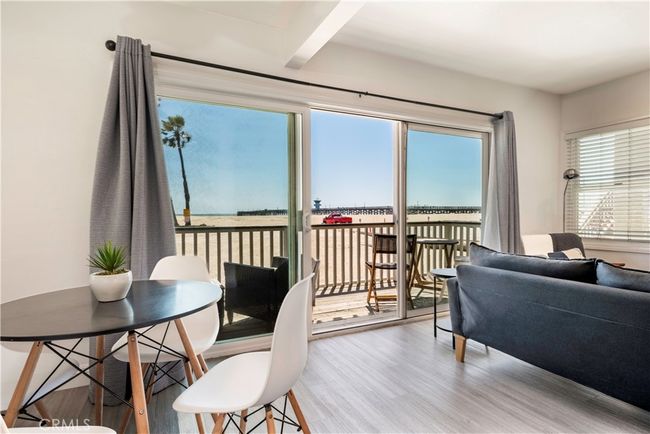 1003 Seal Way, Home with 6 bedrooms, 4 bathrooms and 2 parking in Seal Beach CA | Image 16