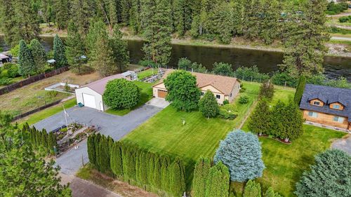 61 Paradise Cove Rd, Kettle Falls, WA, 99141-9577 | Card Image