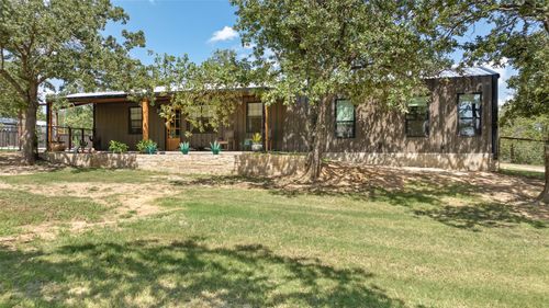 752 Salt Creek Rd, Springtown, TX, 76082-3932 | Card Image
