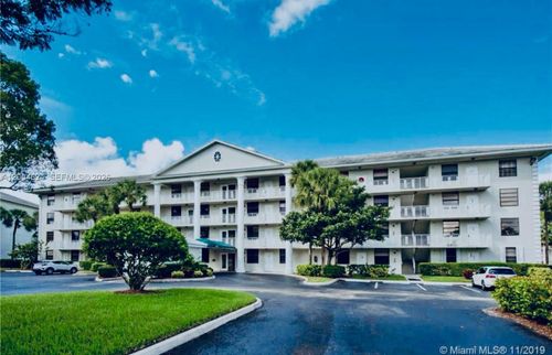 101-1721 Whitehall Dr, Davie, FL, 33324-6943 | Card Image