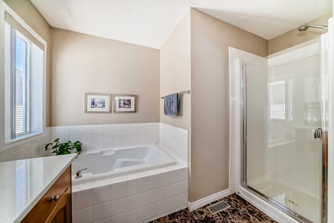 42 Evansford Grove Nw, House other with 4 bedrooms, 4 bathrooms and 4 parking in Calgary AB | Image 21