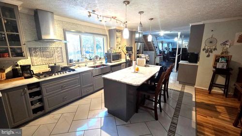 7905 Sarakal Rd, CLINTON, MD, 20735-1857 | Card Image