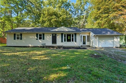 2845 Byron Dr, North Canton, OH, 44720-1203 | Card Image