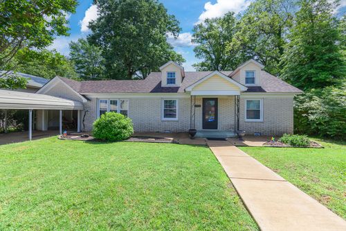 200 N 18th Ave, Humboldt, TN, 38343-2914 | Card Image