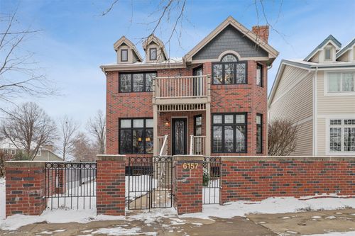 6157 Crescent Chase, Johnston, IA, 50131-8747 | Card Image