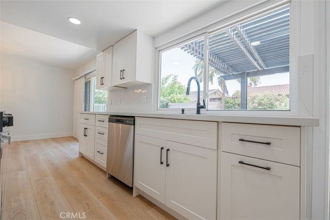 Kitchen | Image 10