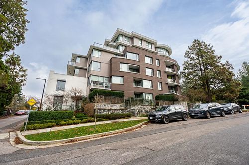 301-505 W 30th Ave, Vancouver, BC, V5Z0G4 | Card Image