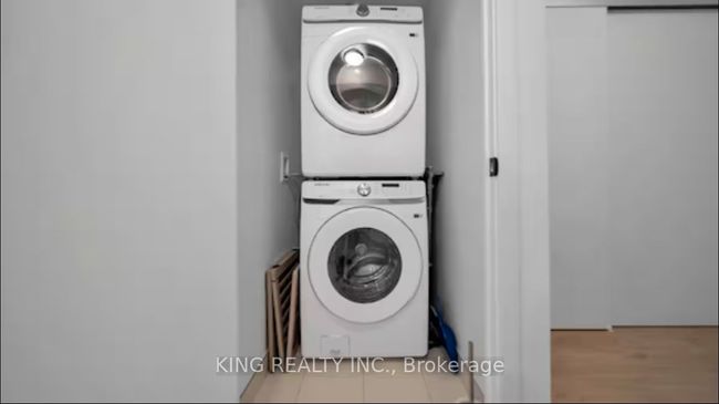 425 - 36 Zorra St, Condo with 3 bedrooms, 2 bathrooms and null parking in Etobicoke ON | Image 17