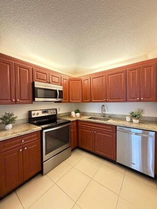 1120-2950 Olivewood Ter, Boca Raton, FL, 33431-6592 | Card Image