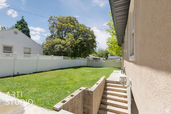 View of yard | Image 8