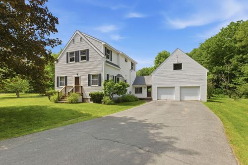 3 Earles Way, Scarborough, ME, 04074-9674 | Card Image