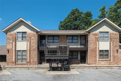 211 Mciver St, Greensboro, NC, 27403-2616 | Card Image