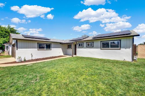 1841 Park Cir, Marysville, CA, 95901-7238 | Card Image