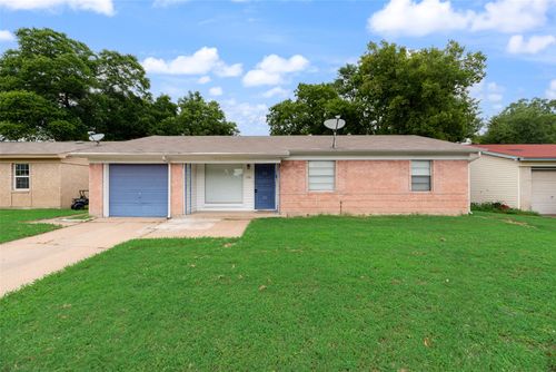 730 Cindy Ln, Grand Prairie, TX, 75052-5020 | Card Image