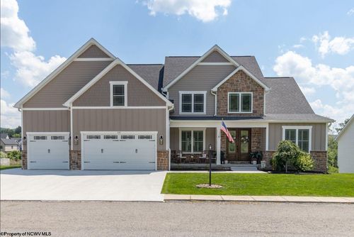 108 White Pines Dr, Morgantown, WV, 26508-7702 | Card Image