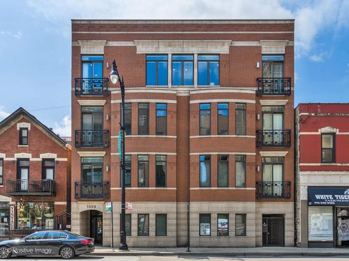 ph-1359 W Fullerton Ave, Chicago, IL, 60614-5196 | Card Image