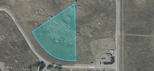 10 Assault Dr, Tehachapi, CA, 93561 | Card Image