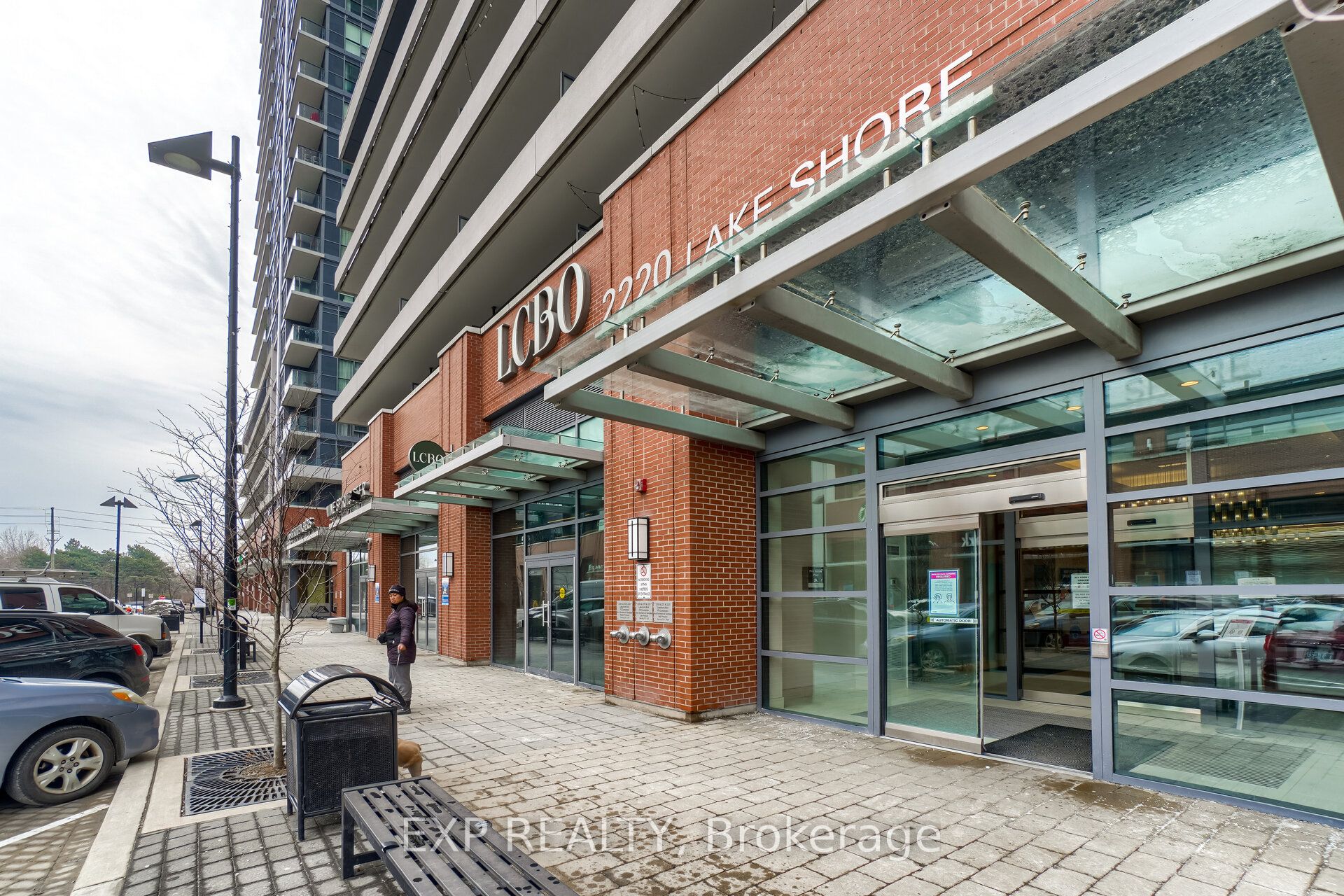 Residential Lease in Toronto W06 5