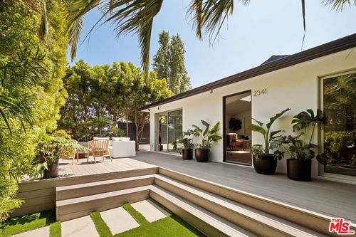 2341 Clement Ave, Venice, CA, 90291-4746 | Card Image