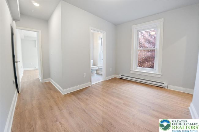827 W Linden St, Condo with 11 bedrooms, 8 bathrooms and 3 parking in Allentown PA | Image 15