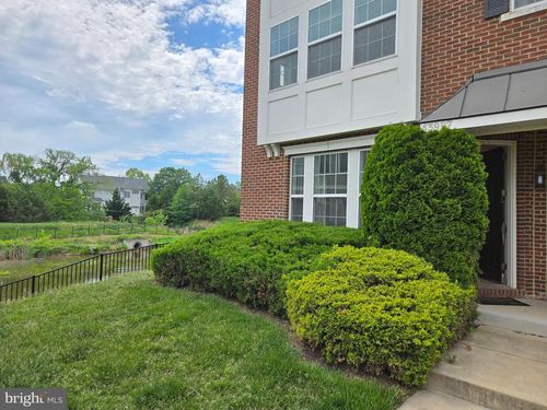 1-43997 Vaira Ter, CHANTILLY, VA, 20152-6105 | Card Image