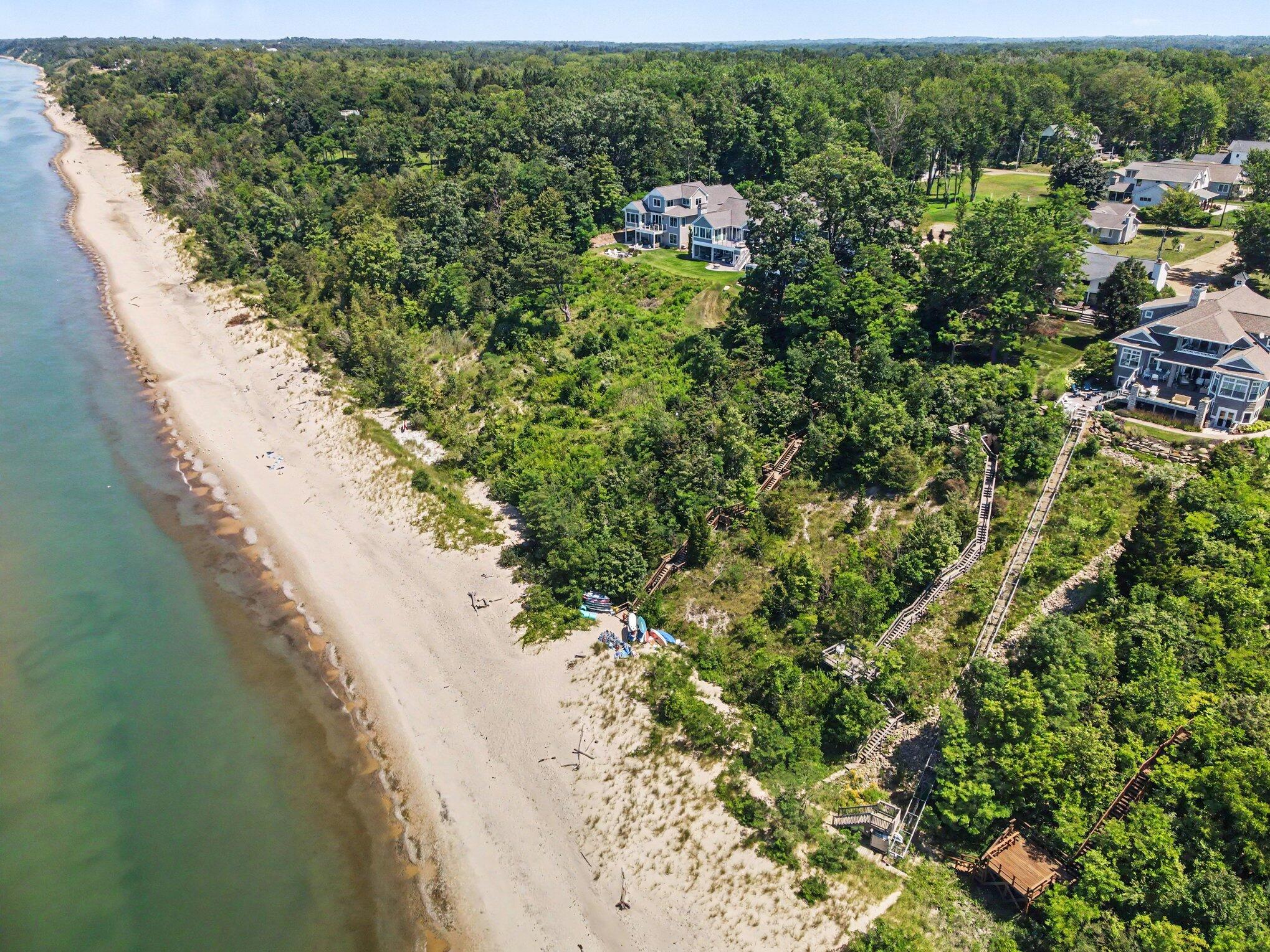 Land in South Haven