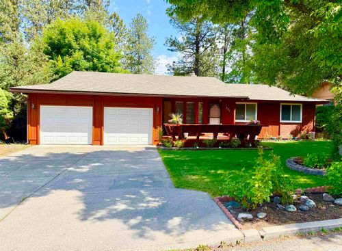 407 E Shiloh Hills Dr, Spokane, WA, 99208-5818 | Card Image