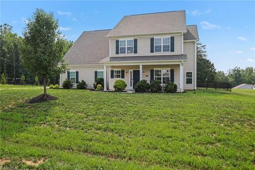 210 Marguerite Ct, Reidsville, NC, 27320-9760 | Card Image