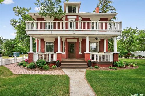 204 Rose St, Mortlach, SK, S0H0S0 | Card Image