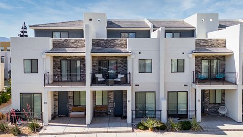 89-5399 S Cerulean Ln, St George, UT, 84790-2308 | Card Image