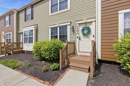 1d-5094 Stoneybrook Blvd, Hilliard, OH, 43026-9366 | Card Image