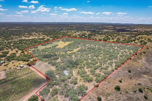 878 Ranch Road 2766, Johnson City, TX, 78636 | Card Image
