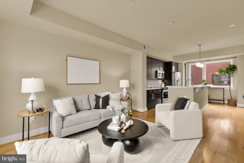 102-3209 12th St Ne, WASHINGTON, DC, 20017-4004 | Card Image