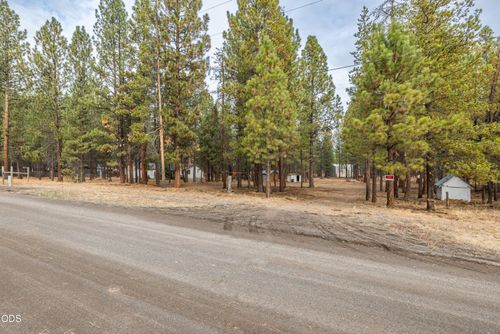 15876 Old Mill Rd, La Pine, OR, 97739-7655 | Card Image