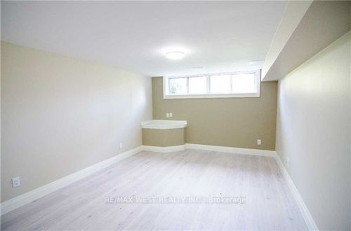 54 James Street, Caledon, ON, L7E4L7 | Card Image