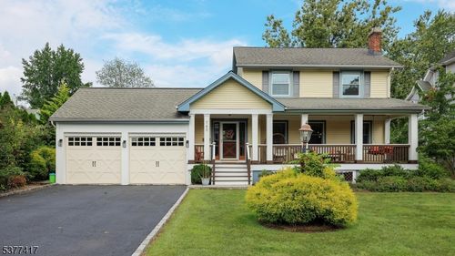 740 Hanford Pl, Westfield, NJ, 07090-4332 | Card Image