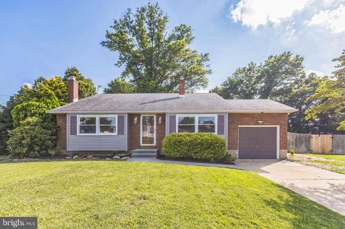 124 Lucas Dr, BORDENTOWN, NJ, 08505-1438 | Card Image