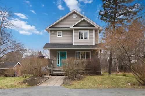70 Hillside Avenue, Lower Sackville, NS, B4C1W7 | Card Image