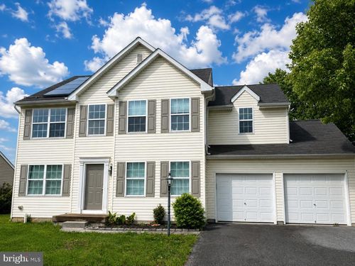 12113 Fallen Timbers Cir, HAGERSTOWN, MD, 21740-1084 | Card Image