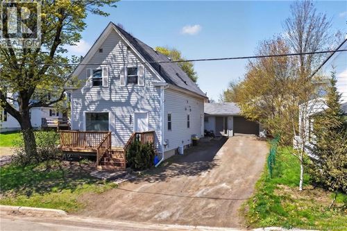 9 Mansfield St, Moncton, NB, E1A2V8 | Card Image
